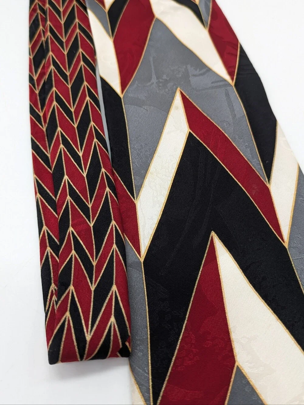 Vintage Paul Cicchini Fratelli Black Red Grey Geometric Silk Tie